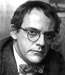  Christopher Lloyd 